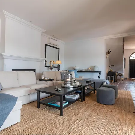 Luxury In Golden Mile Villa Marbella