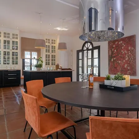 Luxury In Golden Mile Marbella