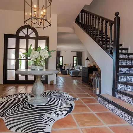 Luxury In Golden Mile Marbella